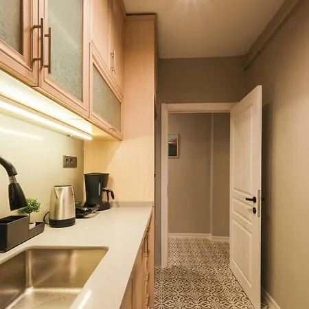 Daire Modern, 3br, Location *