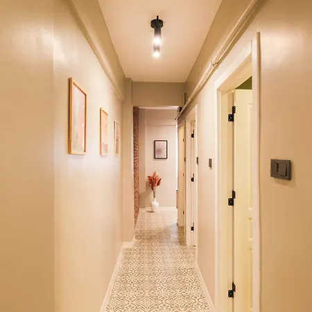 Daire Modern, 3br, Location *